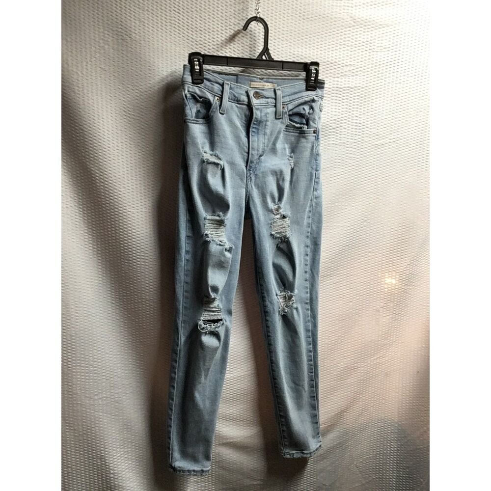 Levi Strauss High-Waisted Mom Jeans Distressed Size 25 | Vintage Fit